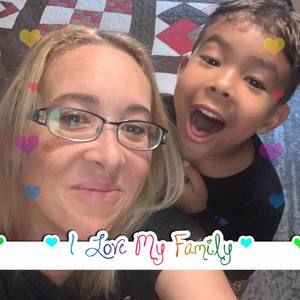 Meet your Posher, Dionne